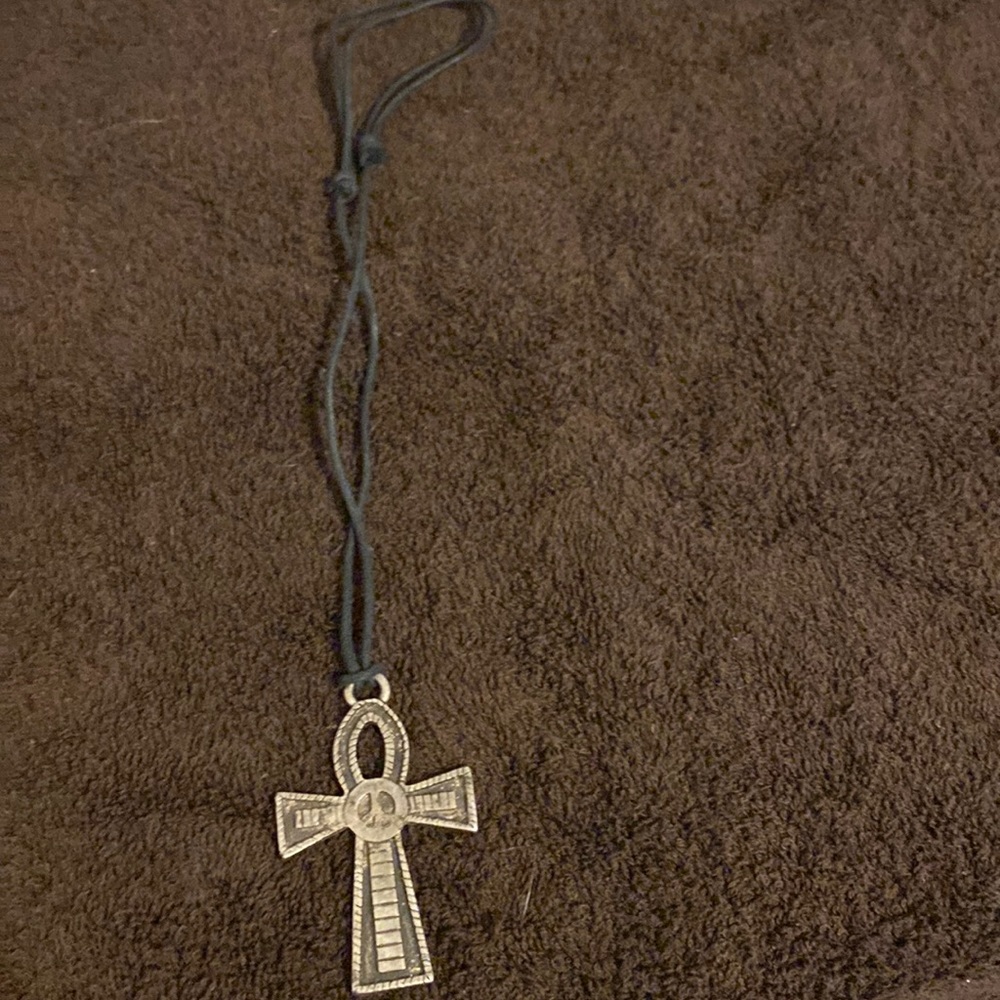 Metal cross necklace with Adjustable string